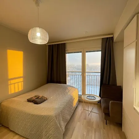 Apartment Cozy Next To Railway Station *